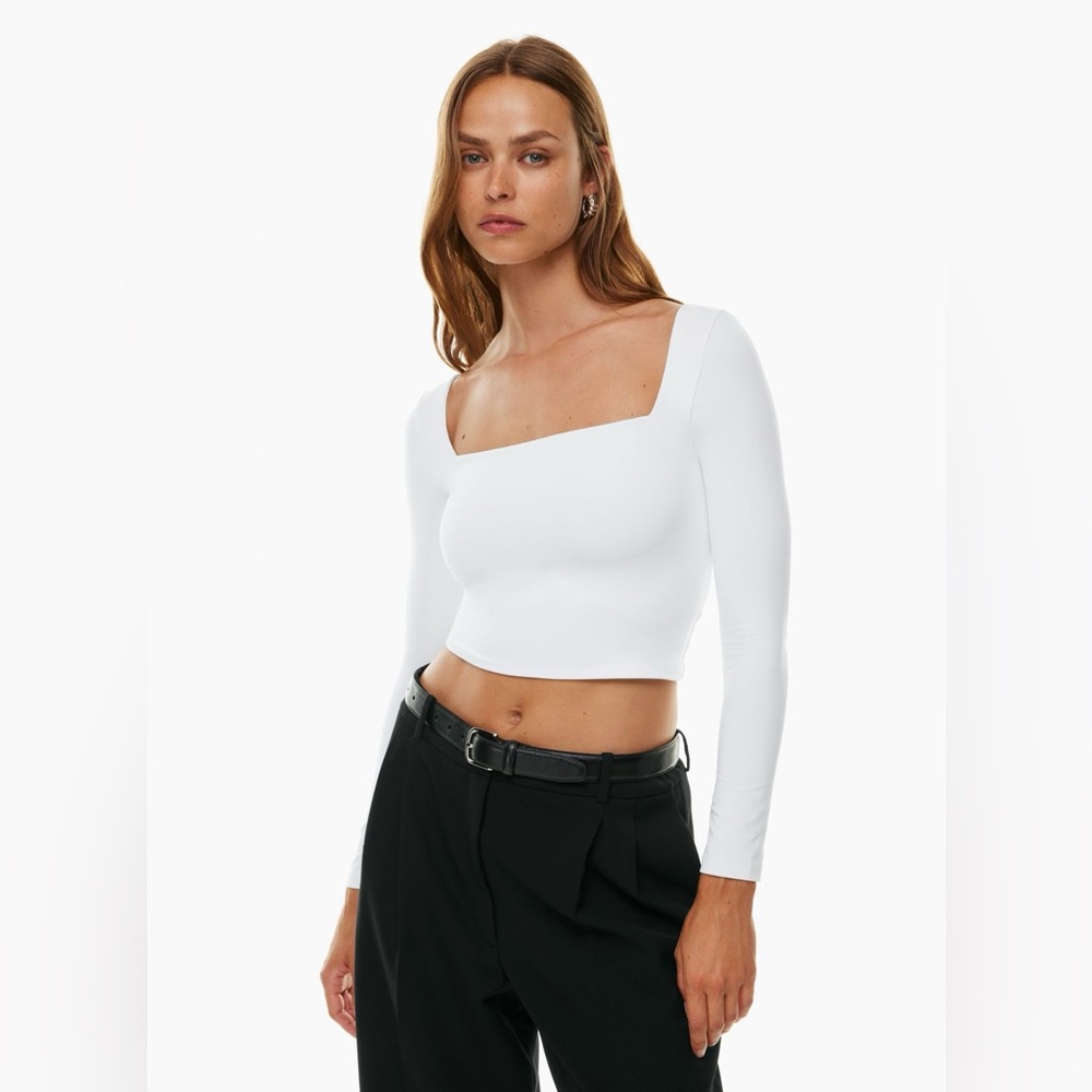 Aritzia Babaton Contour Squareneck Long Sleeve in White | Size M
